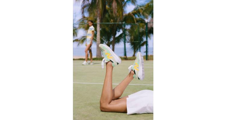 New Balance X Staud联名系列 