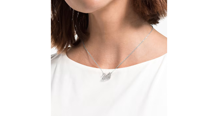 Dancing Swan necklace 天鹅，