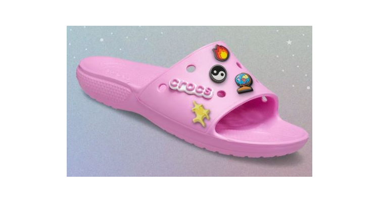 Crocs 多买多省 Baya洞洞鞋凑单$15，毛球拖鞋$12