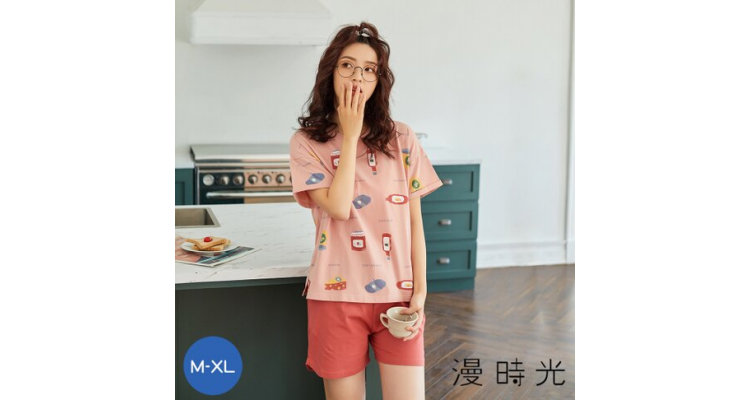 夏天红色系卡通图居家服套装纯棉短袖短裤