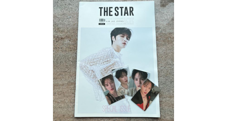 韩国杂志The Star 8月号