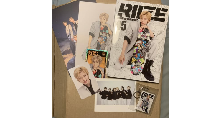 韩国Yes24 - 韩团Riize 周边 - 漫画书set